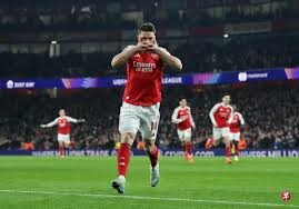 半场：拜仁1-1圣保利，格雷罗扳平，卡尔中柱，洪通吉破门+伤退