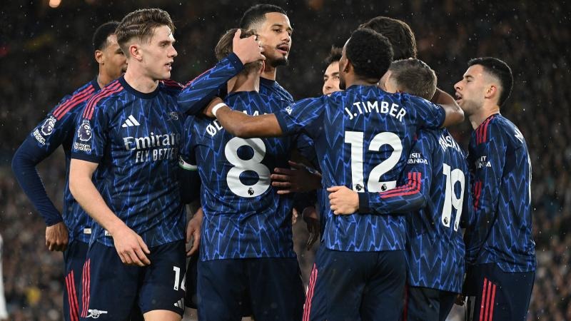 谢维军谈踢中卫：我很害怕出现失误，有经历才会有成长